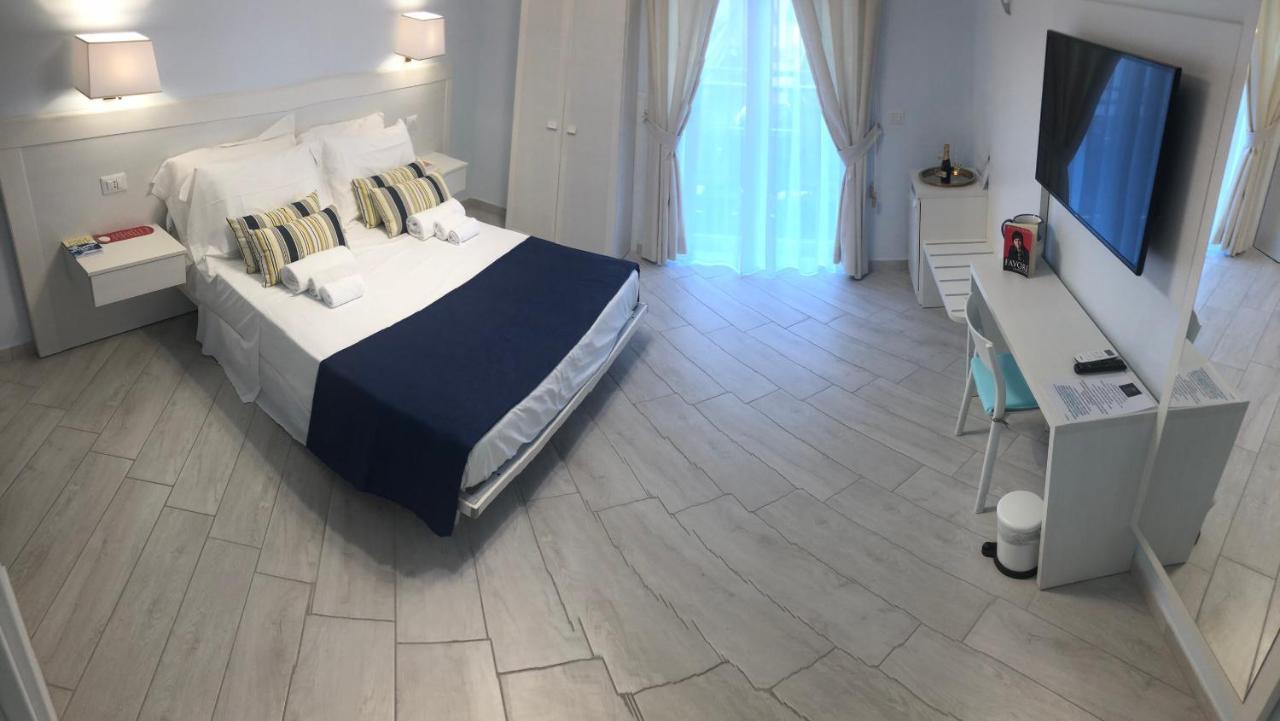 Maison Claudette Toledo Naples Exterior photo